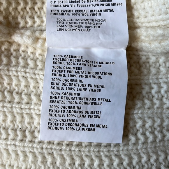 Lady front open cashmere cardigan. Size:S/XS. Cream based color - Picture 5 of 6